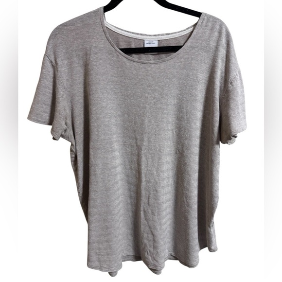 Urban Outfitters Tops - Urban Outfitters Ribbed Short Sleeve Top Women’s XL